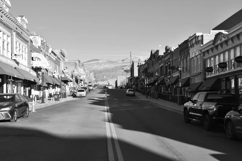 When Potholes Triggered a Presidential Crisis: The California Town That Accidentally Became Its Own Nation